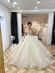点击看大图 -予白婚纱礼服馆