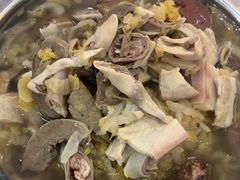 -老码头黑皮肘子锅包肉(文政街店)