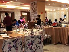 大堂-广州中心皇冠假日酒店·百粤楼
