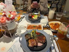 -十分牛西餐·牛扒专门店(光明广场店)