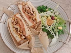 -玲婧胡同·生日蛋糕·餐厅(嘉里城店)