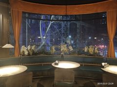 -沪小胖小龙虾(淮海中路旗舰店)