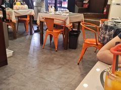 -老鄞江清水龙虾•赵赵家(江北店)