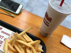 -The Habit Burger Grill 哈比特汉堡(复兴soho店)