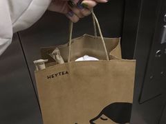 -喜茶(青岛金狮广场店)