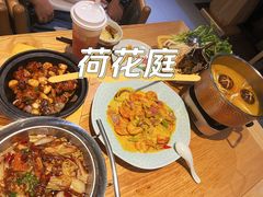 -荷花亭·湖北融合菜(十堰武商MALL店)