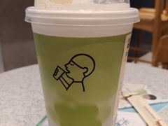 -喜茶(北京华贸购物中心店)