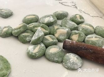 特色推荐:这是这两天爬山的时候