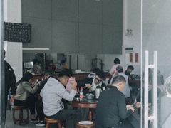 -容里煲仔饭(利丰北路店)