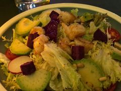 牛油果大虾沙拉-JUKEBOX玖部音乐餐厅(华侨城店)