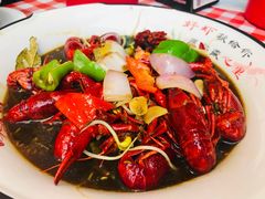 -小鳌陪你小排档·四季小龙虾·田鸡·宵夜(中央第五街店)