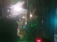 -泉城欧乐堡戏水湾艺术养生温泉