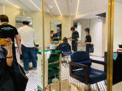 -PE SALON