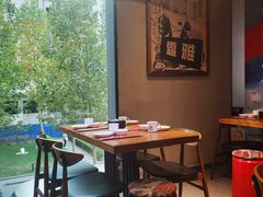 -炉小二铜锅牛蛙•川湘菜(三里屯店)