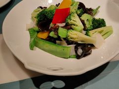 橄榄油炒田园时蔬-大树餐厅(益田假日店)