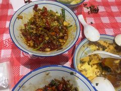 -荆九爷爆炒桥头三嫩(夫子庙店)