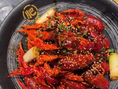 -肥肥虾庄·金牌油焖大虾(杨园滨江时代walk店)