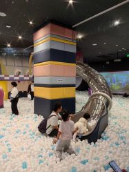 -MELAND CLUB亲子乐园·派对·餐厅(北京芳圆里ID MALL店)