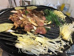 -燚店·铁板鱼蛙·烤肉·烤串(北新桥店)