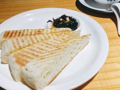 -小小河边鱼(天润城店)