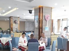 -方鼎食府粤菜酒楼•茶点•宴会