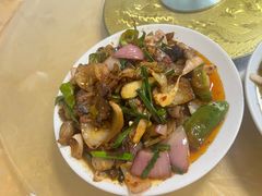 土猪回锅肉-春涛餐馆(下坝店)