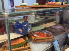 -大中华希尔顿酒店-念自助餐·嗨啤·小龙虾