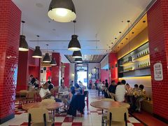 -城市大道红炉披萨烘焙坊