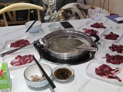 -牛鲜胜·潮汕牛肉自助火锅(番禺市桥店)
