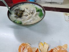 -明呈黄鱼面馆(斜土路店)