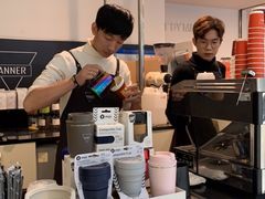 -Manner Coffee(芮欧百货店)
