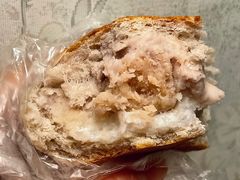 现蒸芋泥椰奶糯米-PAOPAO Bakery&Café(港汇店)