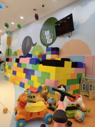 -爱婴室(上海浦建路店)