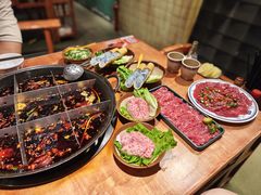 -周小明火锅(黑金冠社区店)