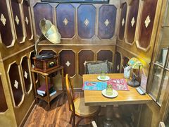 -秘密旅行Bonjour(黑金冠 江南西店)