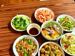 -乐禧母婴全自营月嫂(宝山店)