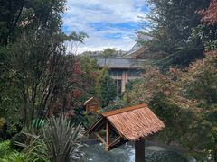 -七彩云南古滇温泉山庄
