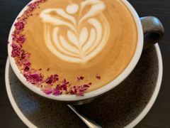 -Me Coffee下午茶艺术空间