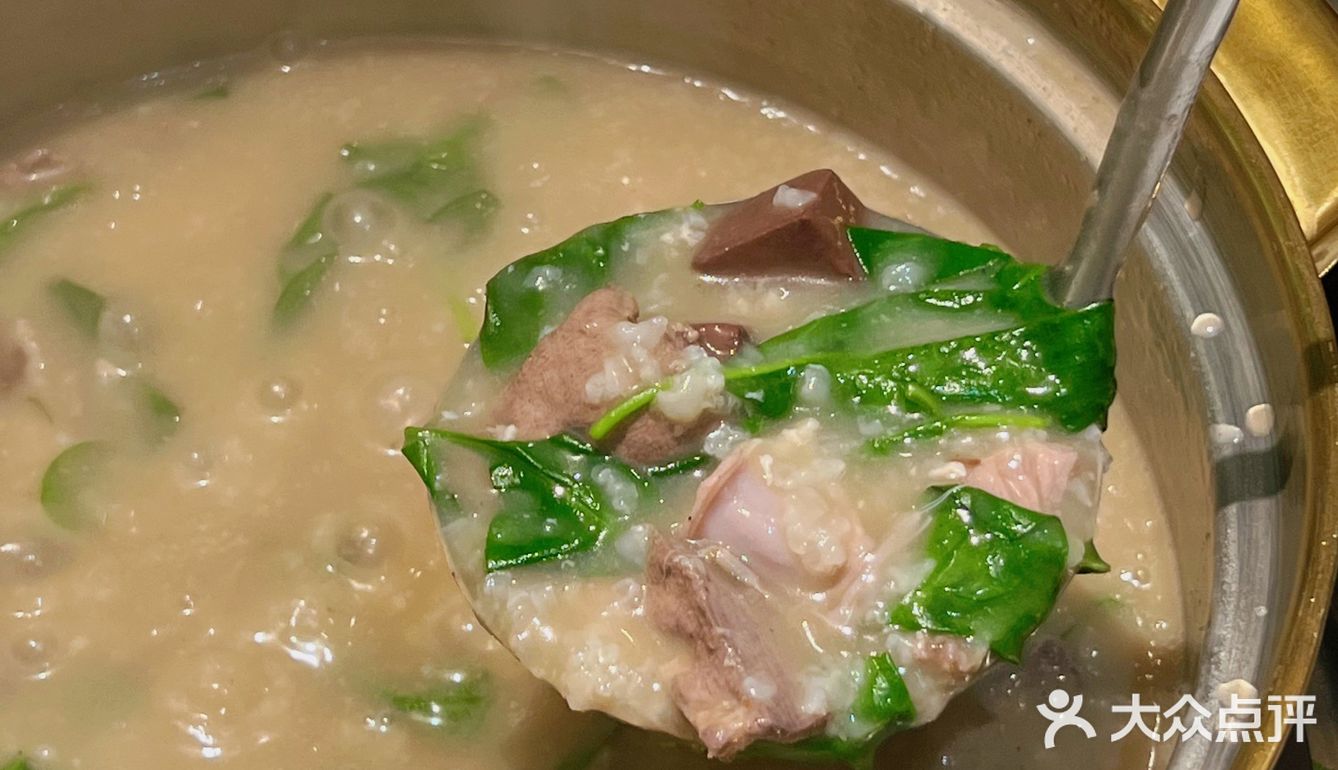 强叔猪杂粥｜现选，现切，现场煮[色]宵夜首选