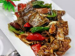 -南京金牛湖巨碗鱼头