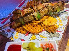 -Famous肥猫墨西哥音乐餐吧(五棵松华熙LIVE店)