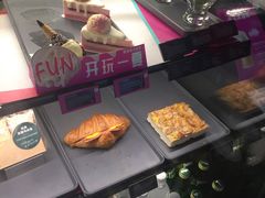 -星巴克(广州中华广场B1层店)