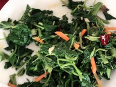 人参菜-北京龙庆四季香农家饭庄·灶台鱼·碳烤虹鳟鱼(龙庆峡店)