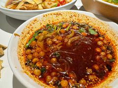 酸辣粉-麻六记(新天地店)