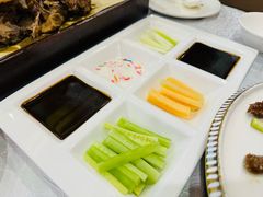 -津悦·正阳春烤鸭(红旗南路店)