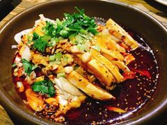 -川流不息·地道川菜·小龙虾(松东路店)