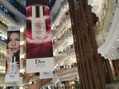 -新世界大丸百货