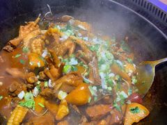 -山河屯铁锅炖(哈西站店)