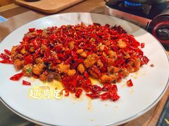 -肖四女乐山跷脚牛肉(滨江天街店)