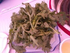 -鲁朗纳麦石锅鸡庄园